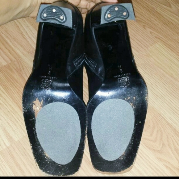 Banana Republic Sz 8 M Black Ankle Boots - Picture 5 of 5